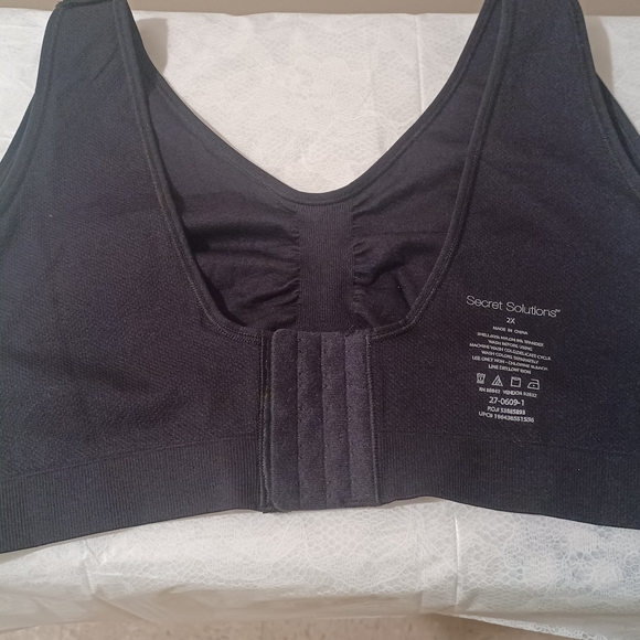 Secret Solutions Plus Size Wireless Seamless 3pk Bras *NWOT* - Picture 2 of 6